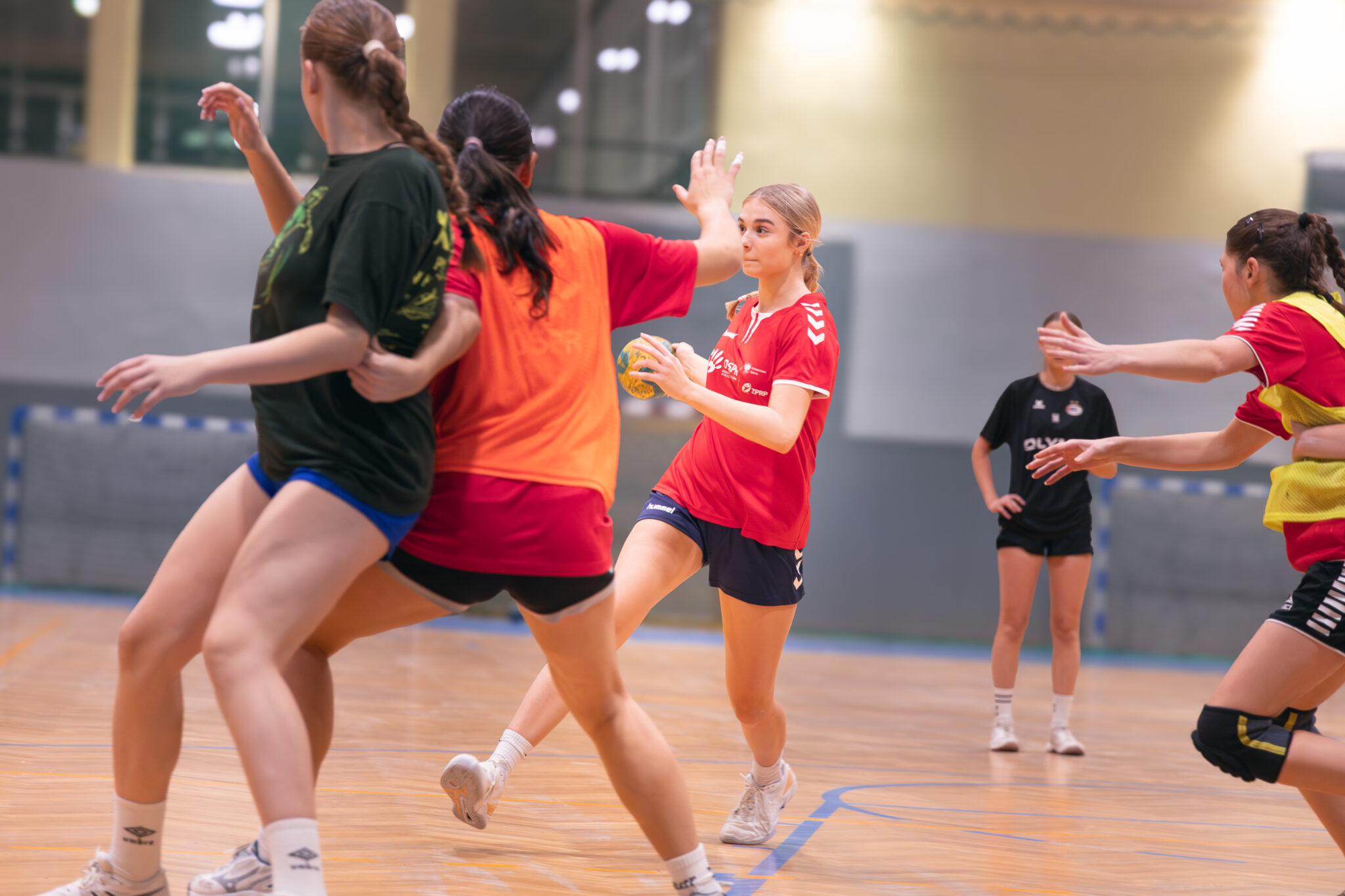 Jak Akademie Piłki manualnej zmieniają szkolenie młodzieży?