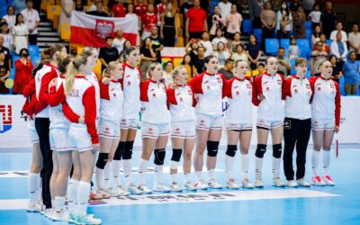 Młode Polki pokonały Węgierki i awansowały z pierwszego miejsca
