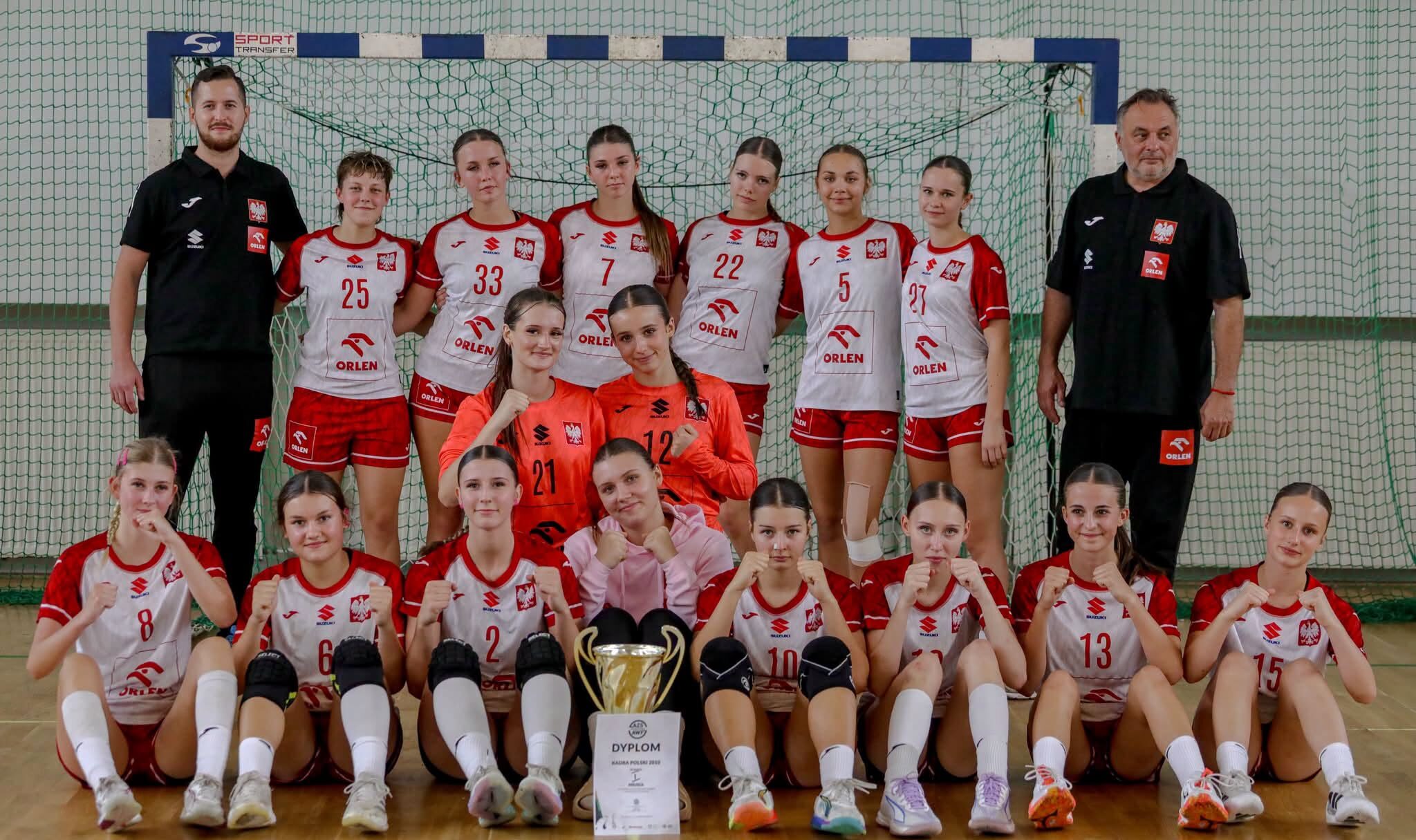 Najmłodsze kadry szlifowały formę przed końcówką roku